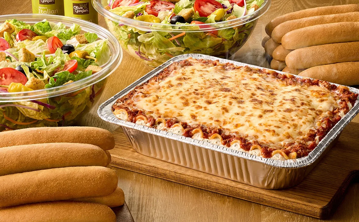 Large Family Style Lasagna Bundle
